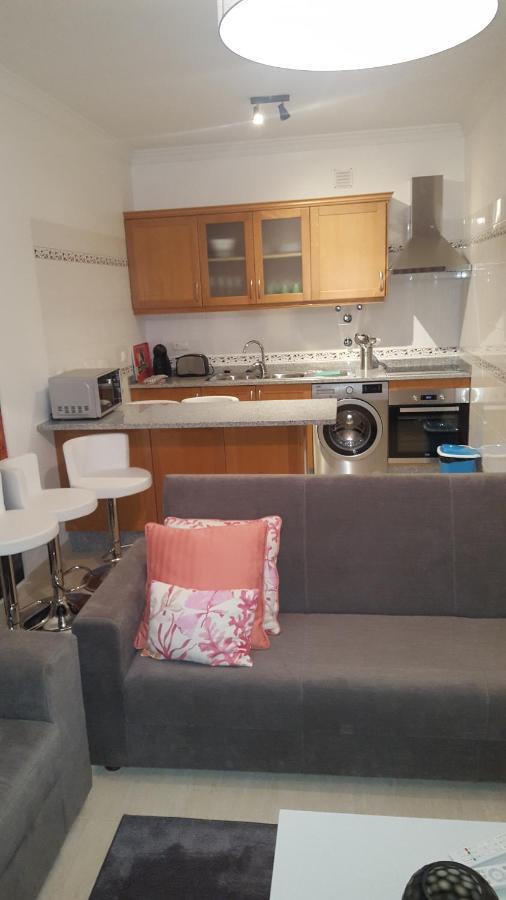 Apartamento Luminoso Urb. Quinta Das Palmeiras Porches  Exterior foto